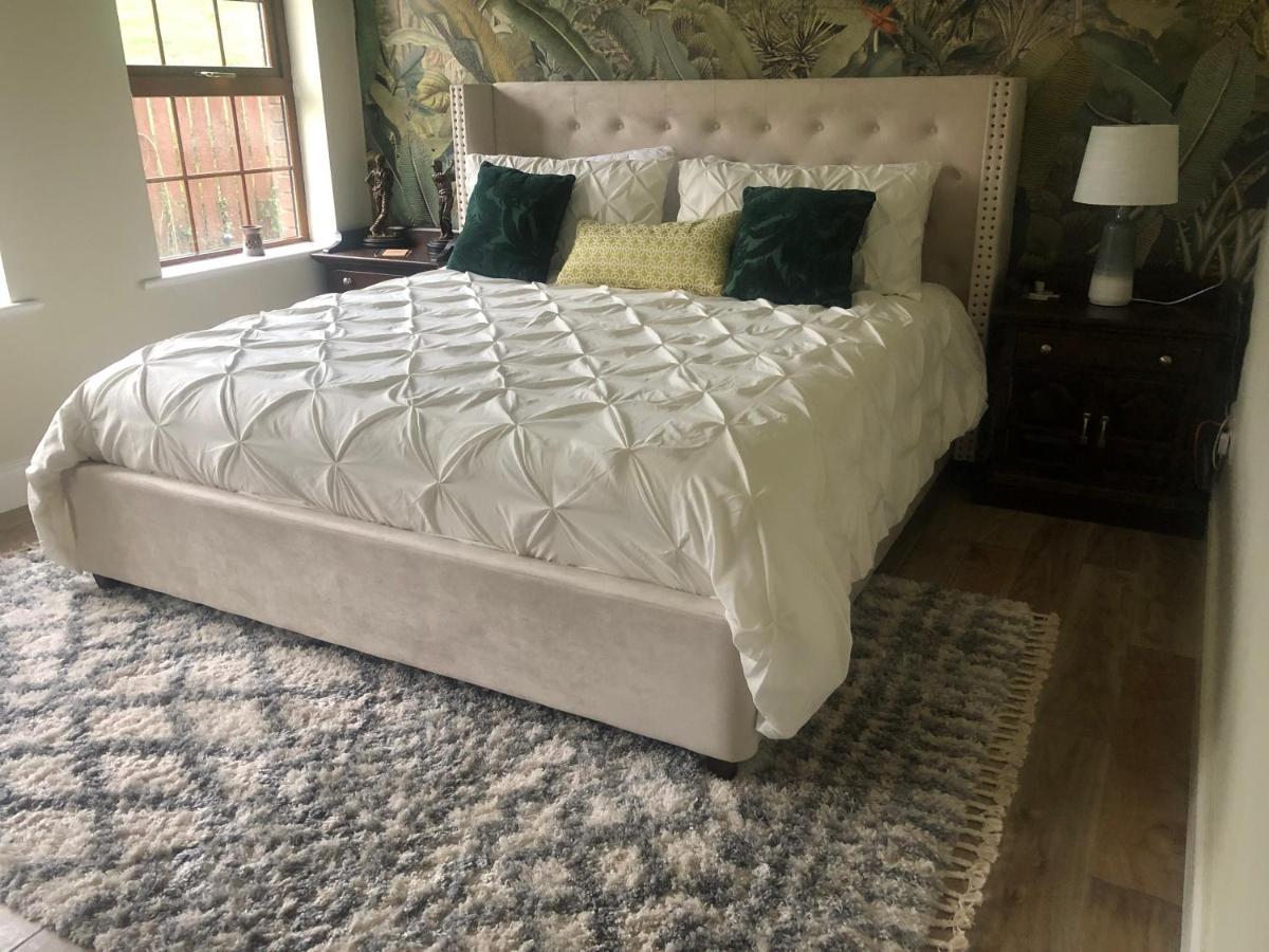 The Fairways, Castleblayney Bed and Breakfast Eksteriør billede